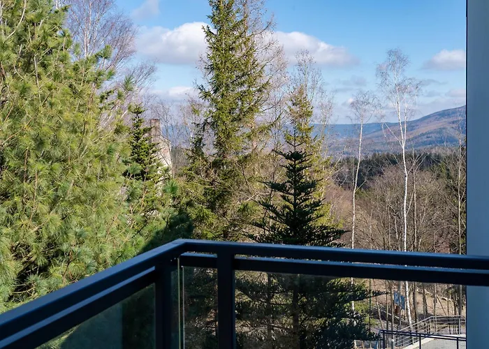 Alpejski Orlik - Przy Karkonoskim Parku Narodowym, Blisko Szlakow I Wang By W Karkonoszach *