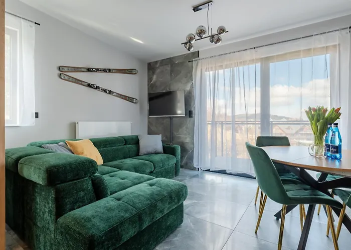 Alpejski Orlik - Przy Karkonoskim Parku Narodowym, Blisko Szlakow I Wang By W Karkonoszach